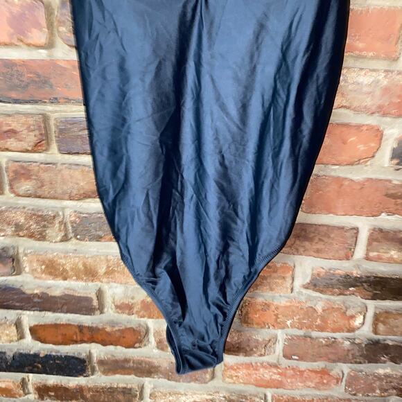 NWT J. Crew Black O-ring V-neck One-Piece Swim Bathing Suit Women's Size 24 - Picture 4 of 8